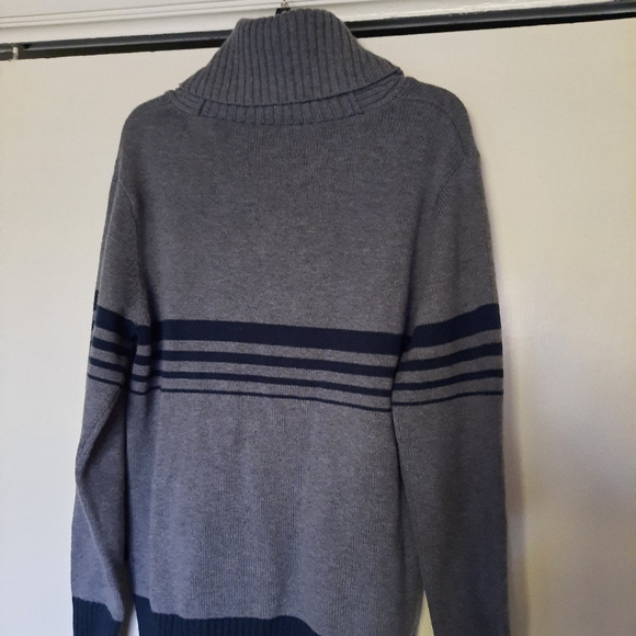 COPY - Patagonia lambswool shawl neck sweater - Medium - Picture 2 of 7